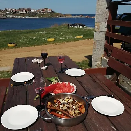 Vip Achtopol